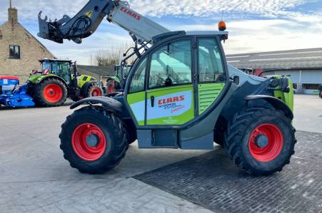 Claas Scorpion 7040 Plus Varipower Claas Scorpion 7040 Plus Varipower