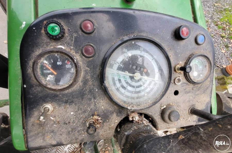 John Deere 2130 John Deere 2130