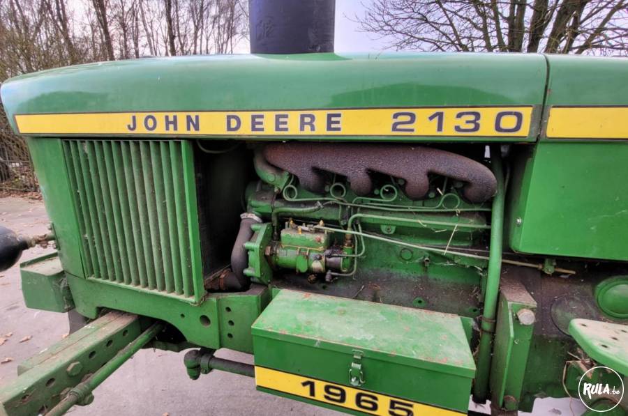 John Deere 2130 John Deere 2130