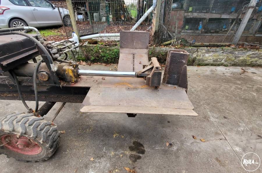 John Deere 2130 John Deere 2130