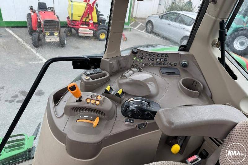 John Deere, 6195M John Deere, 6195M