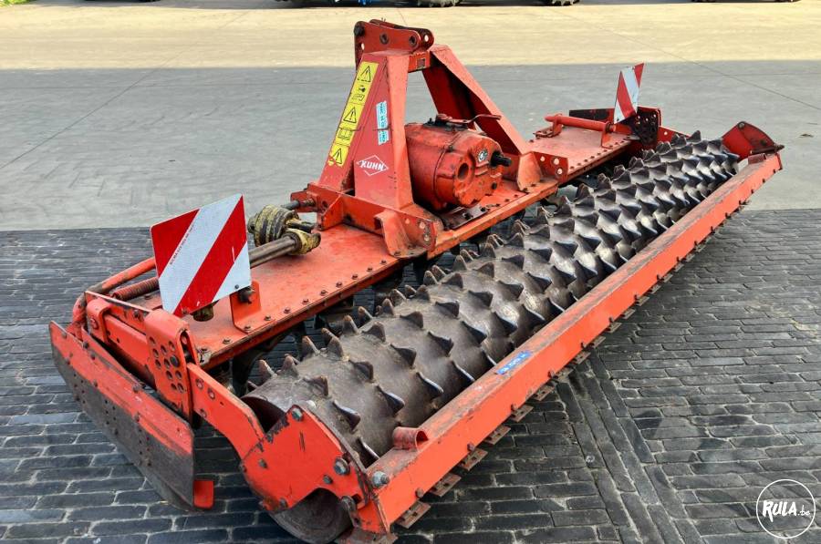 Kuhn HR 302 M 