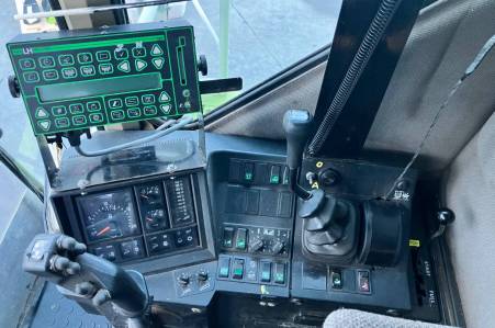 Claas Dominator 204 Mega 