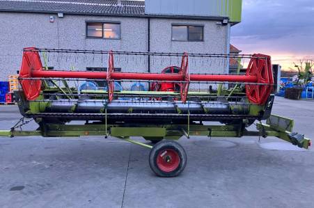 Claas Dominator 204 Mega 