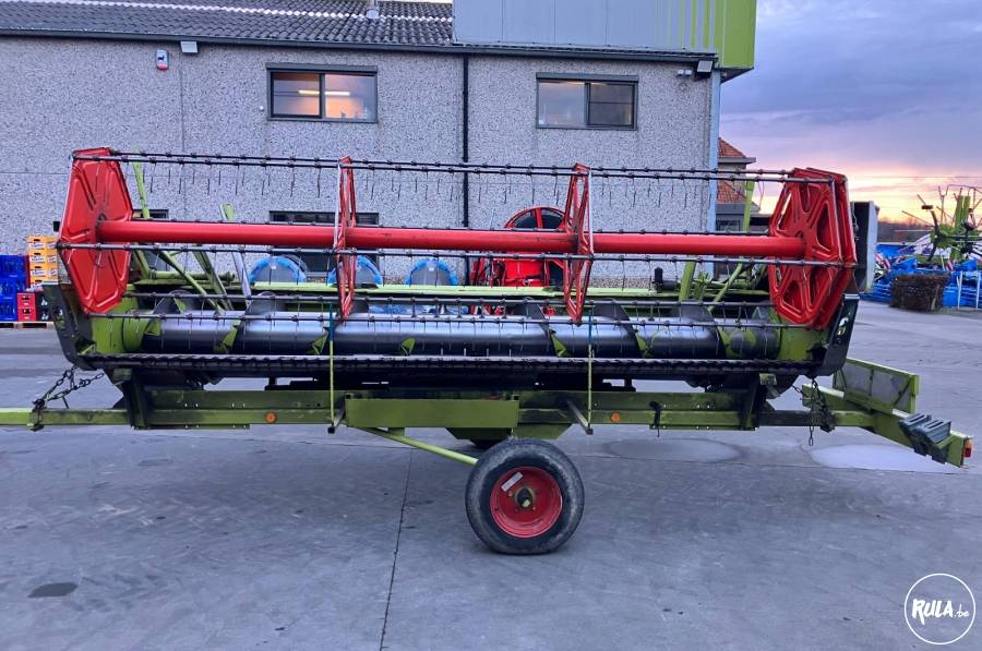 Claas Dominator 204 Mega 