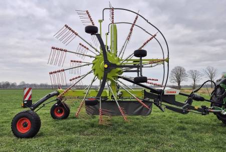 Claas Liner 2900 Trend 