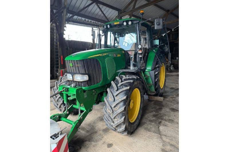John Deere, 6520