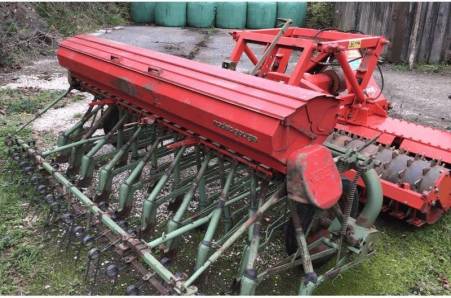 Kuhn, HR302 + NODET